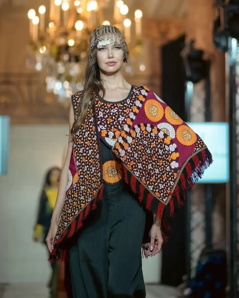 iranian-ethnic-attire-2025-01-6