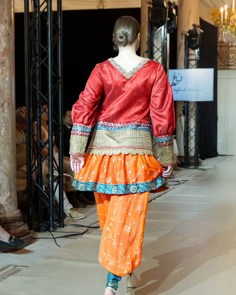 iranian-ethnic-attire-2025-06-3