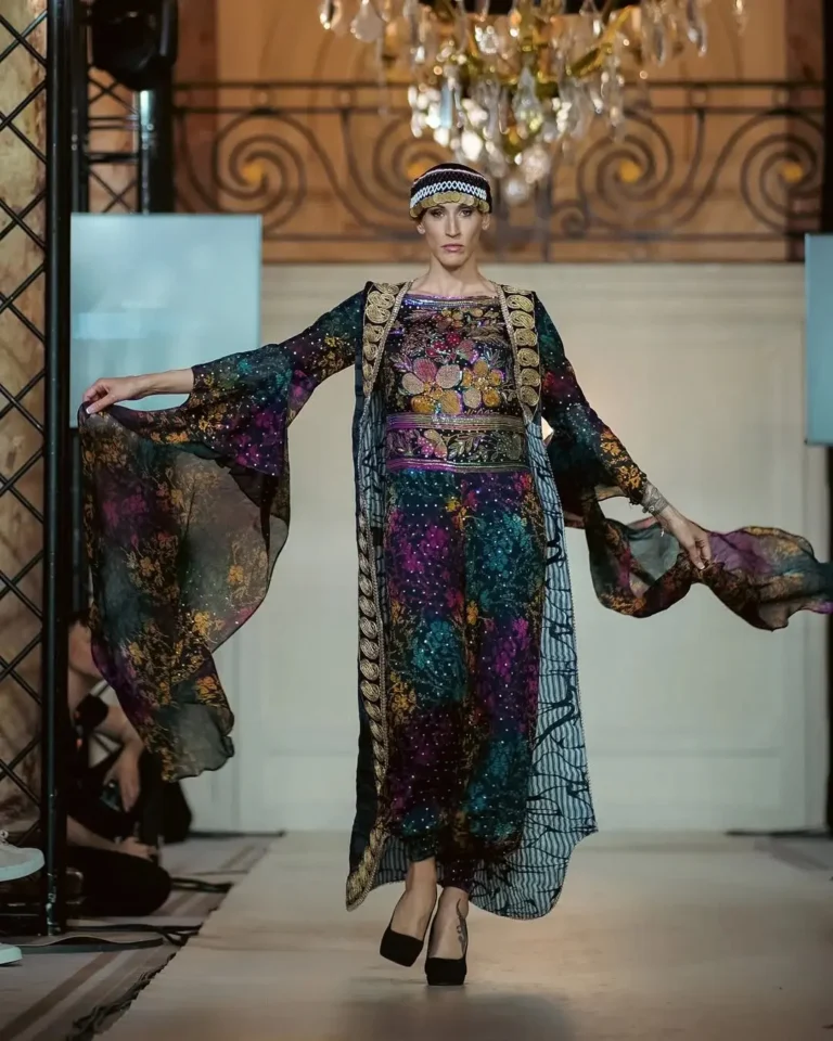 iranian-ethnic-attire-2025-09-2